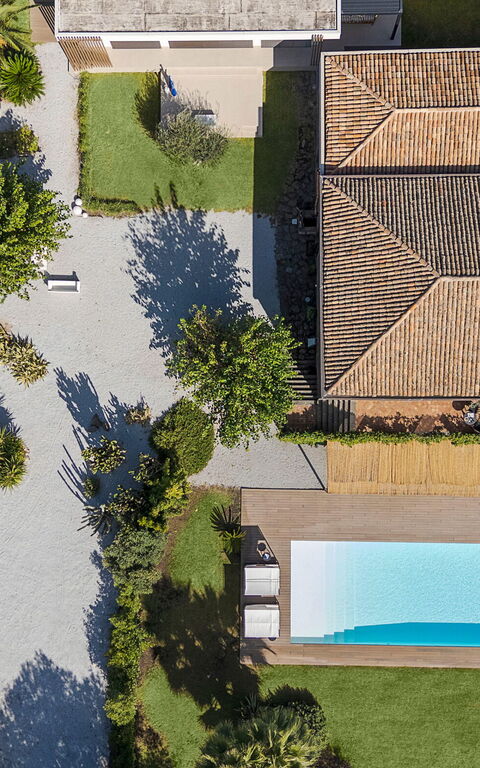 Muna Retreat: Pool, Scenic View