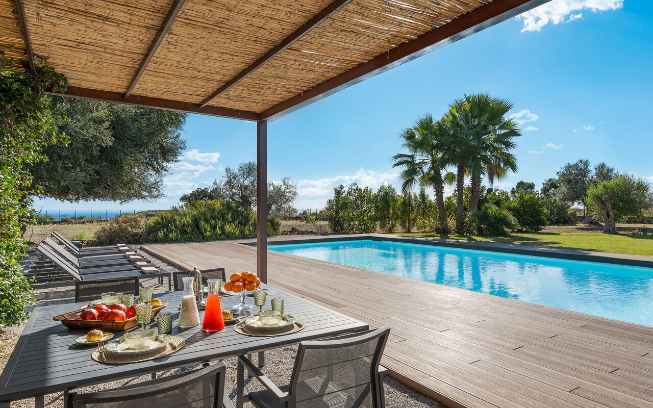 Muna Retreat: Building Exterior, Outdoor, Pool