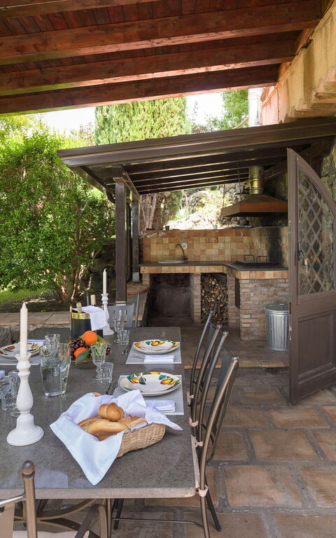 Villa Saracina: Balcony / Terrace / Patio, Building Exterior, Outdoor