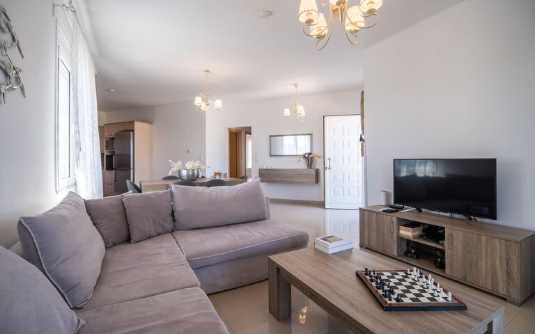 Magnolia: Living Room