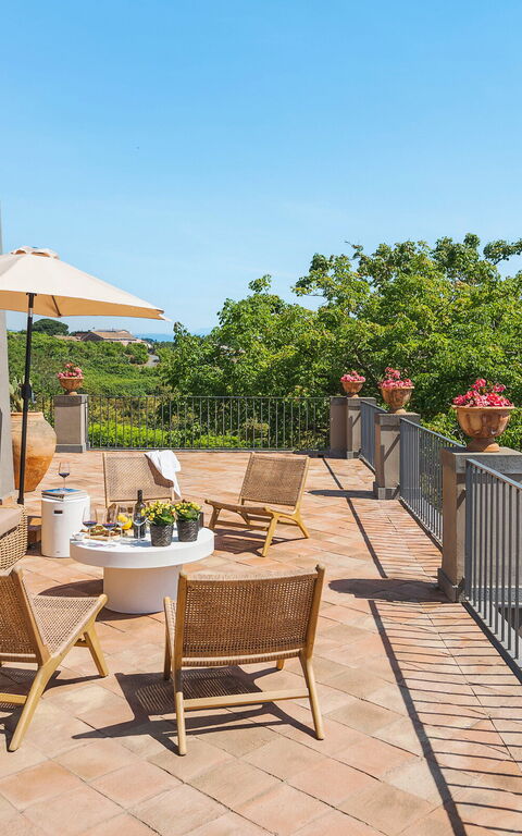 Villa Continella: Balcony / Terrace / Patio, Building Exterior, Outdoor, Scenic View