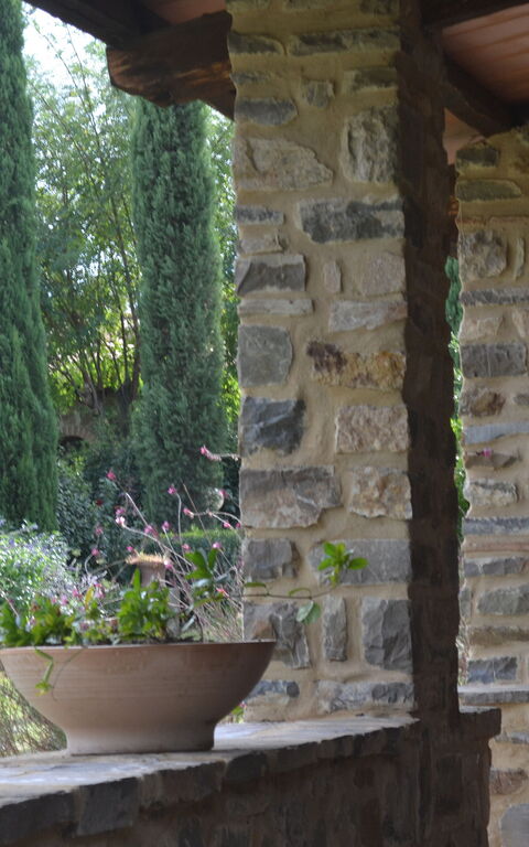 Podere Peteglia: Balcony / Terrace / Patio, Building Exterior, Outdoor