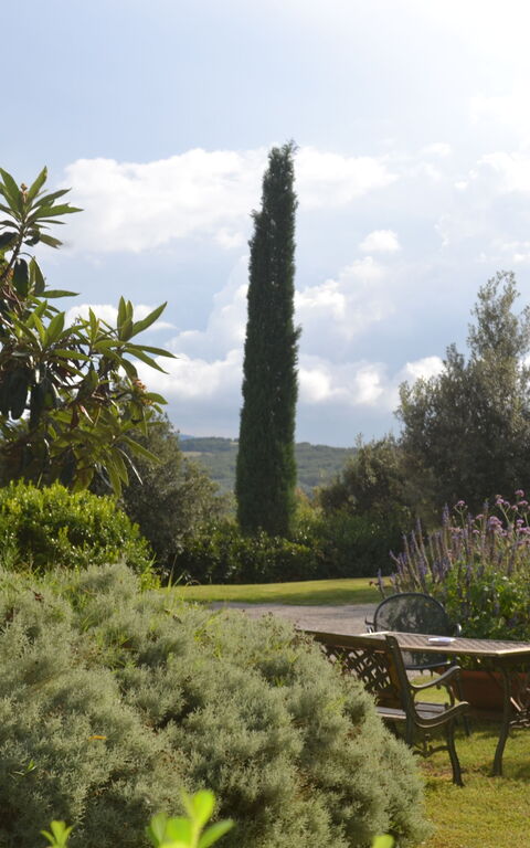 Podere Peteglia: Building Exterior, Garden, Outdoor