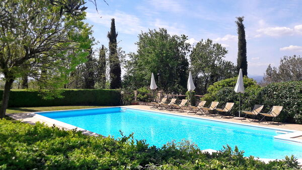 Podere Peteglia: Garden, Outdoor, Pool, Scenic View