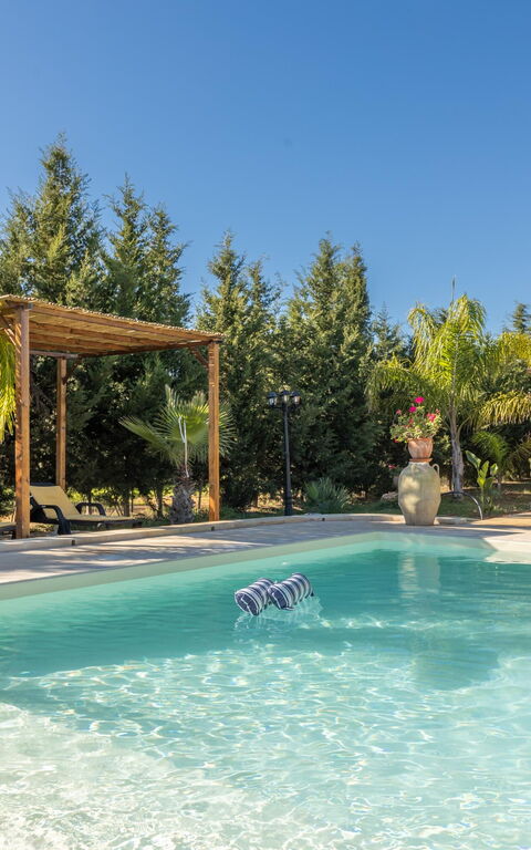 Villa Renedda: Building Exterior, Outdoor, Pool