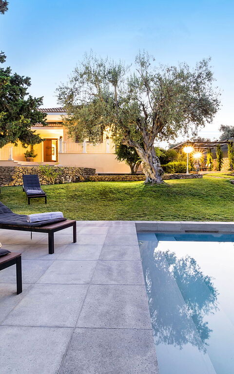 Villa Profumo D'Oriente: Building Exterior, Garden, Outdoor, Pool