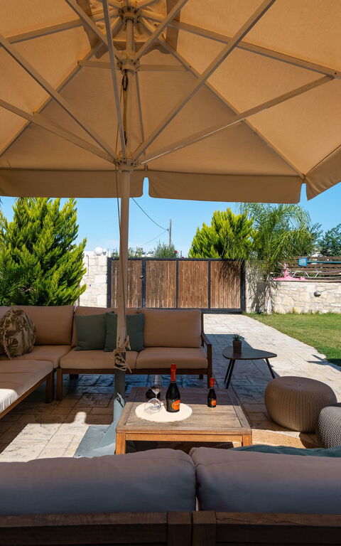 Villa Olympia: Balcony / Terrace / Patio, Building Exterior, Garden, Outdoor