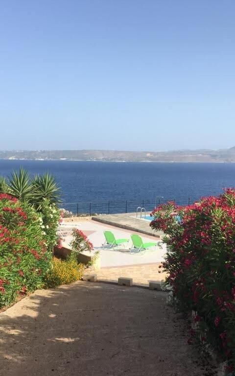 Villa Pi: Scenic View