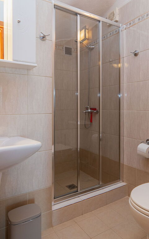 Villa Pi: Bathroom