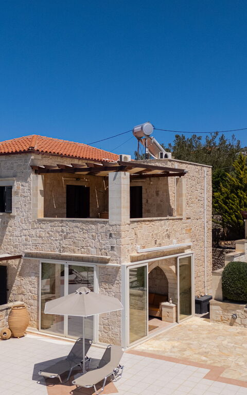 Villa Pi: Building Exterior, Outdoor