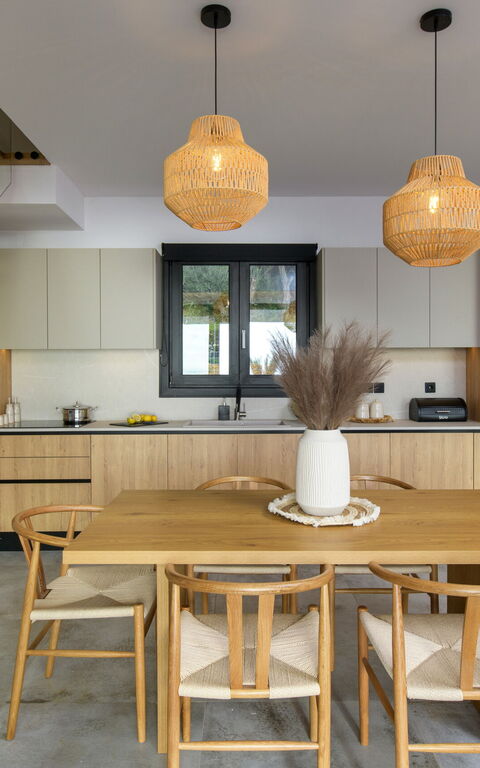 Villa Elais: Dining Room, Kitchen