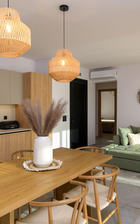 Villa Elais: Dining Room, Kitchen, Living Room