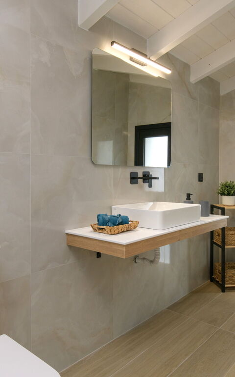 Villa Elais: Bathroom