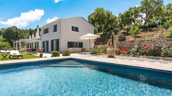 Casita: Building Exterior, Garden, Outdoor, Pool