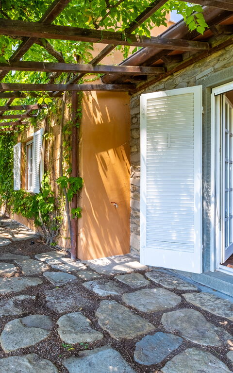 Villa Roseto: Building Exterior, Outdoor