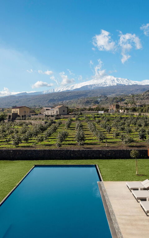 Fiumè: Building Exterior, Garden, Outdoor, Pool, Scenic View
