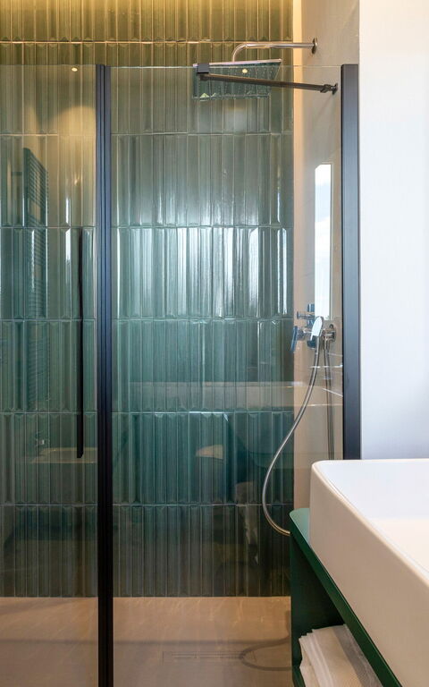 Fiumè: Bathroom