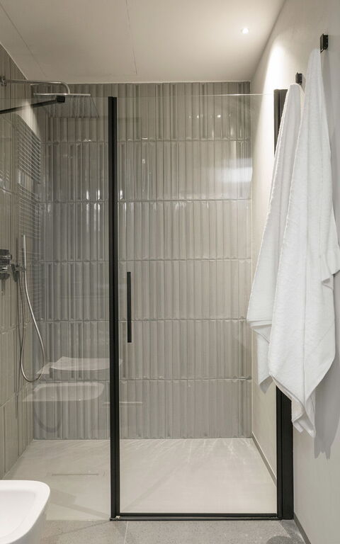 Fiumè: Bathroom