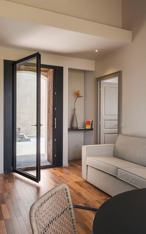 Fiumè: Other Room