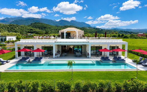 Villa Nobilita: Building Exterior, Garden, Outdoor, Pool, Scenic View
