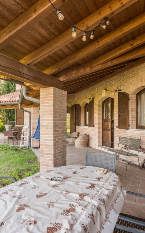Villa Belvedere San Bartolo: Balcony / Terrace / Patio, Building Exterior, Garden, Outdoor