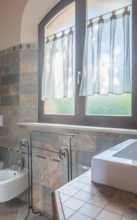 Villa Belvedere San Bartolo: Bathroom