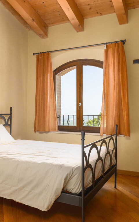 Villa Belvedere San Bartolo: Bedroom