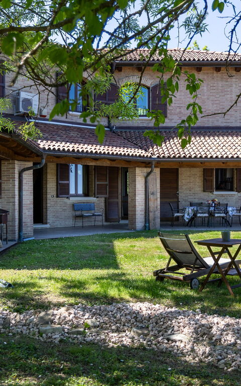 Villa Belvedere San Bartolo: Building Exterior, Garden, Outdoor