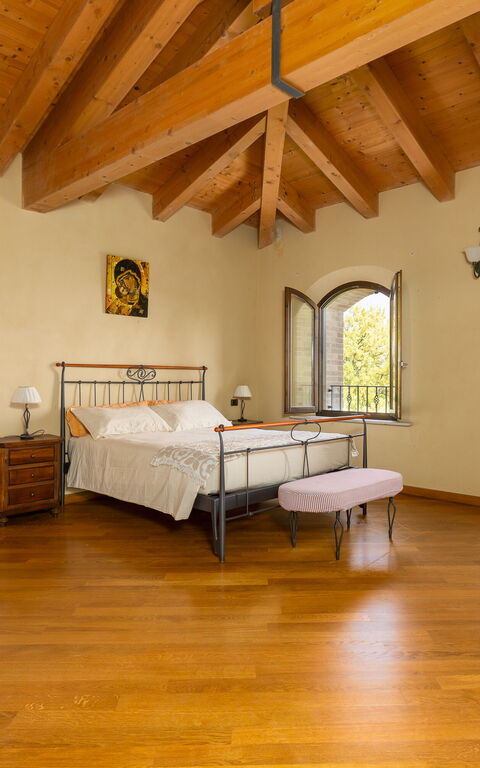 Villa Belvedere San Bartolo: Bedroom