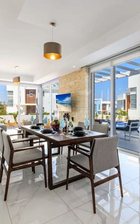 Mylos Lifestyle Seaview Villa #37: Dining Room, Kitchen, Living Room