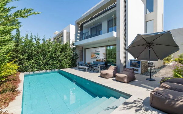 Azure Seaview - Ruby Villa: Building Exterior, Outdoor, Pool