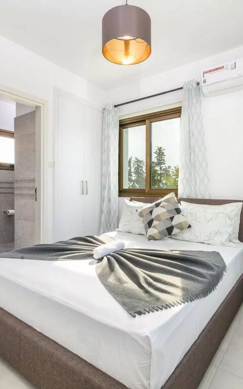 Kymma Seaview #24: Bedroom