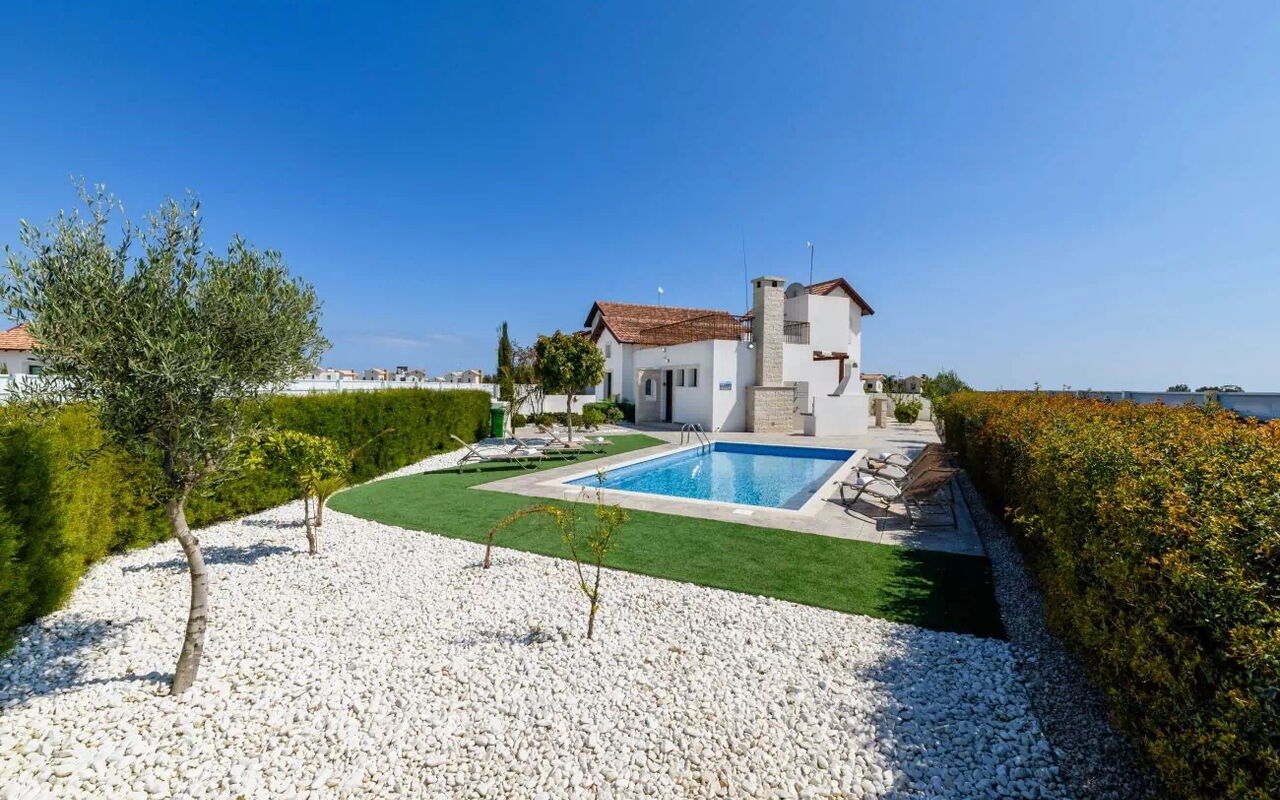 Kymma Seaview #24: Building Exterior, Garden, Outdoor, Pool