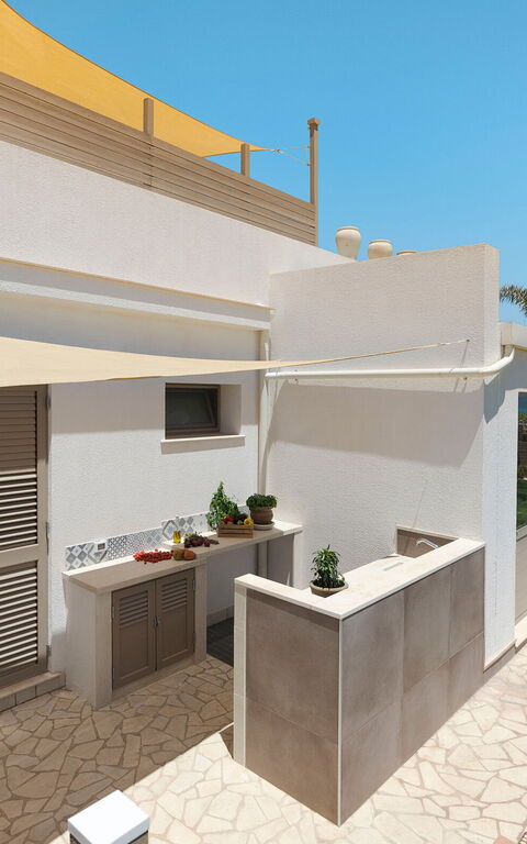 Arabel: Building Exterior, Garden, Outdoor