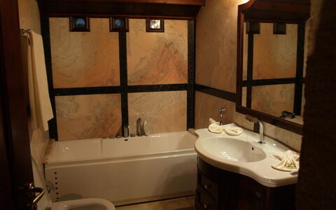 Accommodation Suite King George