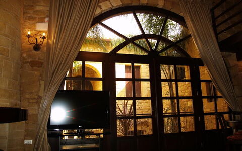 Accommodation Suite Princess Eleftheria