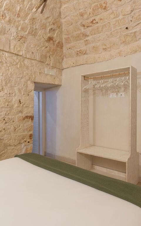 Villa Calanthia: Bedroom