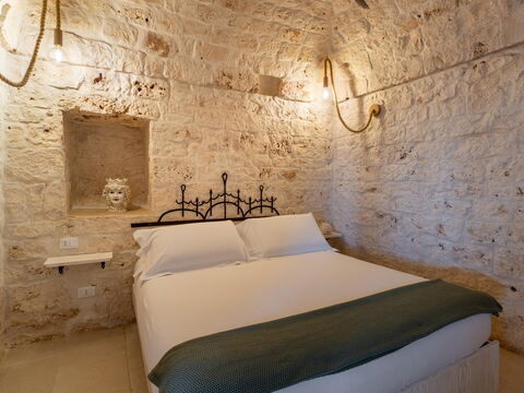 Villa Calanthia