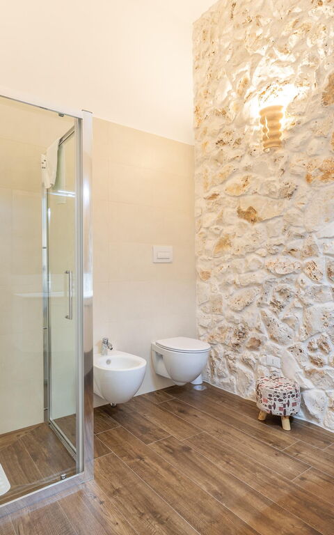 Villa Icaria: Bathroom