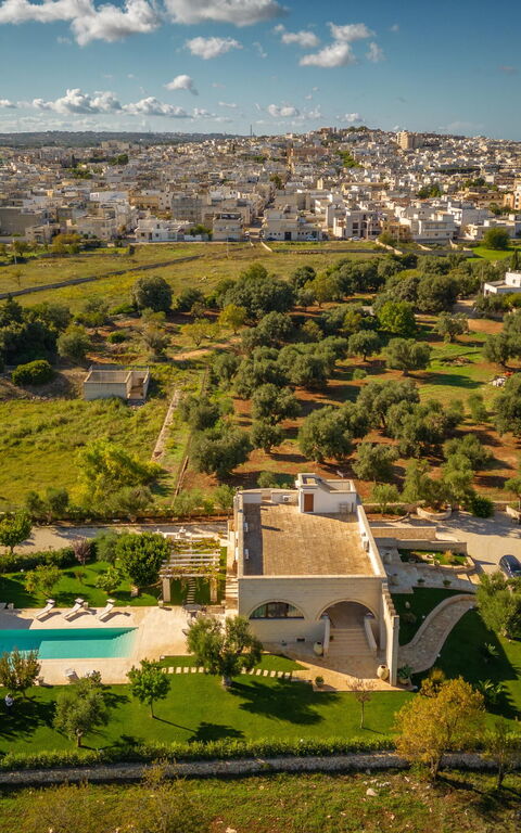 Villa Icaria: Garden, Pool, Scenic View