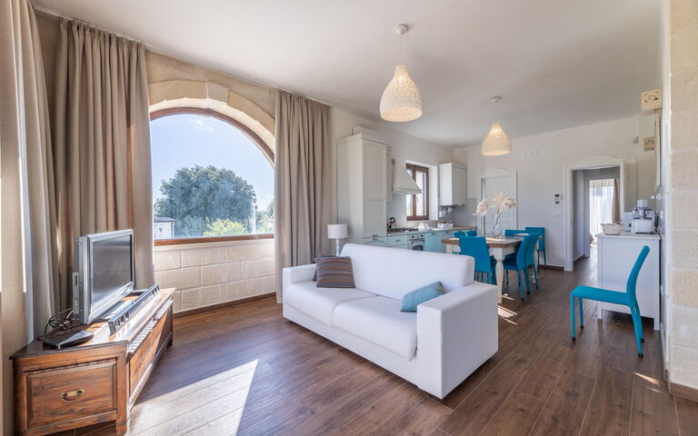 Villa Icaria: Living Room
