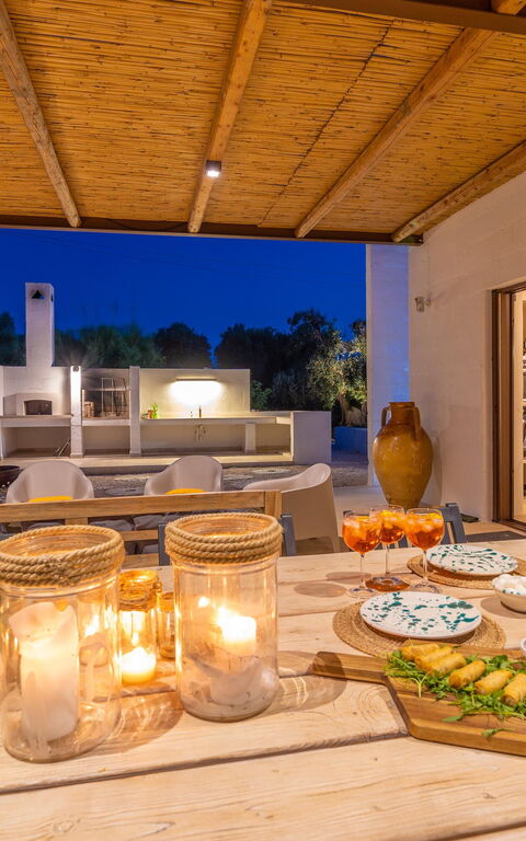Villa Perla del Mare: Balcony / Terrace / Patio, Building Exterior, Outdoor