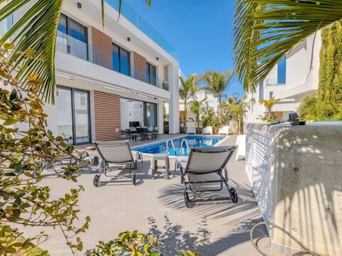 By the Beach - Aura Villa