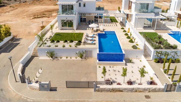 Mylos Lifestyle Seaview Villa #21: Pool