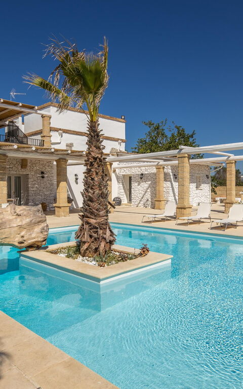 Villa Ametista: Building Exterior, Outdoor