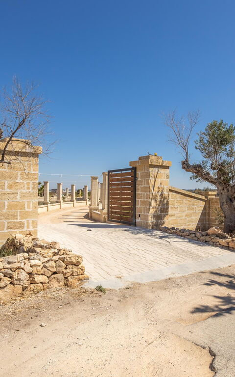 Villa Ametista: Main Entrance