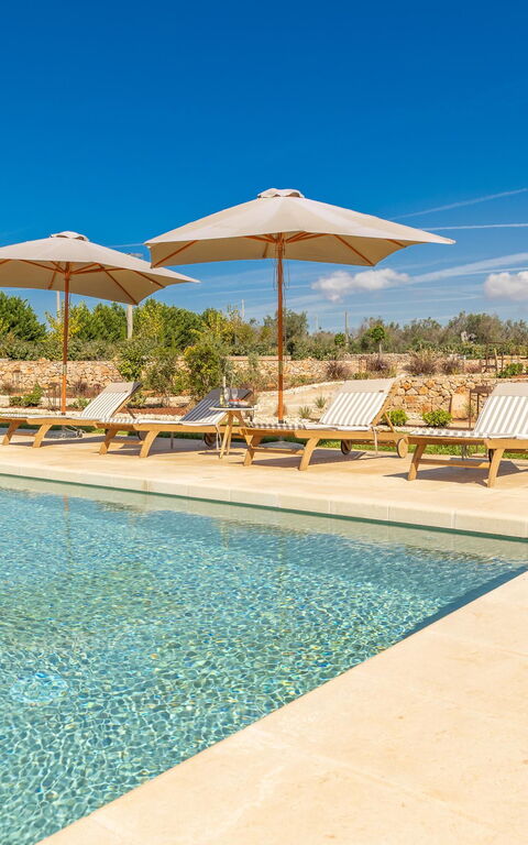 Villa del Cedro: Building Exterior, Outdoor, Pool