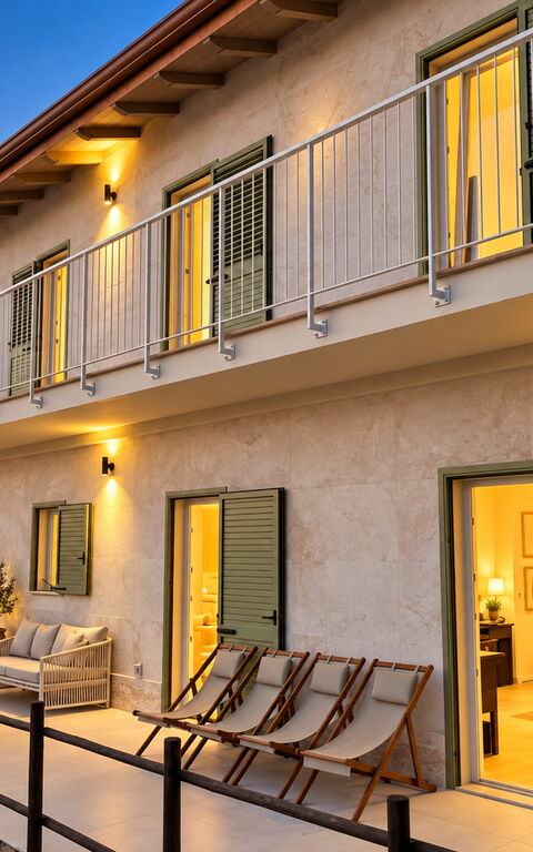 Roc Villa: Balcony / Terrace / Patio, Building Exterior, Outdoor