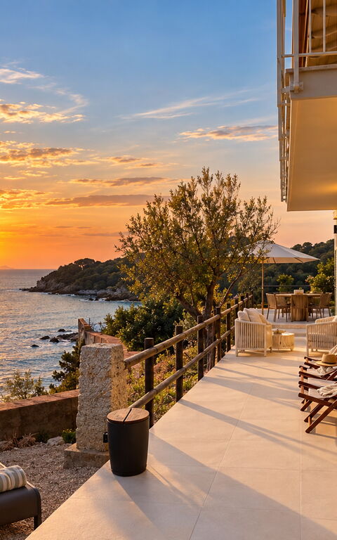 Roc Villa: Building Exterior, Outdoor, Scenic View