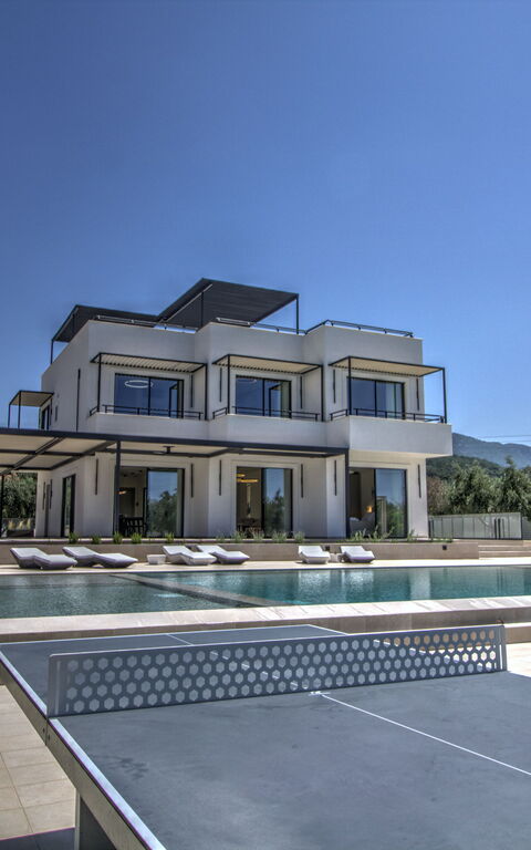 Villa Watanave: Building Exterior, Outdoor, Spring, Summer